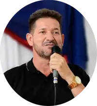 Prefeito – Flávio da Silva Carvalho